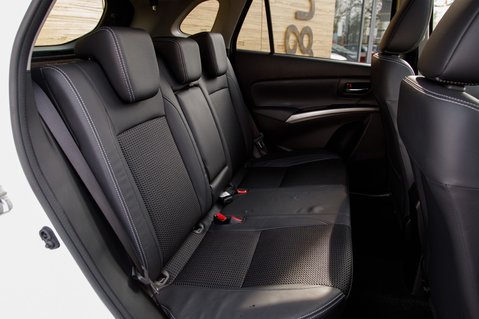Suzuki SX4 S-Cross ULTRA BOOSTERJET ALLGRIP MHEV 38