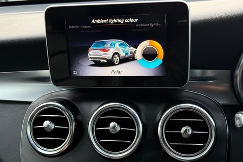 Mercedes-Benz GLC GLC 220 D 4MATIC AMG LINE PREMIUM - TWO OWNERS - PANORAMIC SUNROOF 47