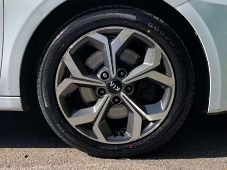 Kia Ceed 1.6 CRDi 3 Sportswagon 5dr Diesel DCT Euro 6 (s/s) (114 bhp) 31