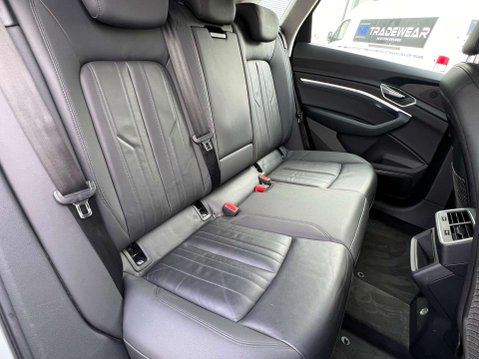Audi E-Tron e-tron 55 Quattro 4WD 5dr - NATIONAL DELIVERY* 37