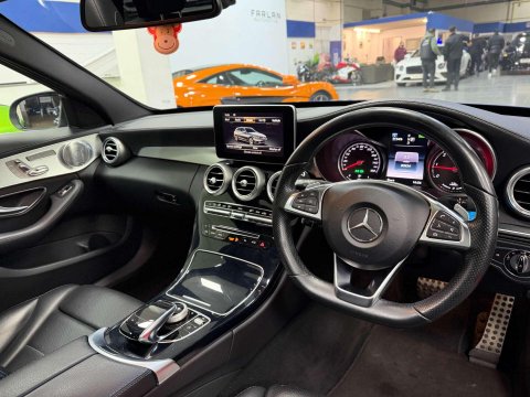 Mercedes-Benz C Class 2.1 C300h BlueTEC AMG Line Estate 5dr Diesel Hybrid G-Tronic+ Euro 6 (s/s) 2