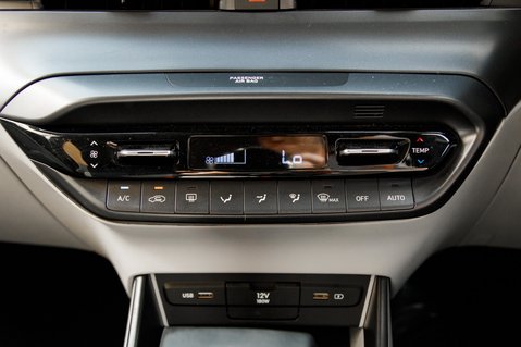 Hyundai i20 T-GDI ULTIMATE MHEV 39