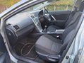 Toyota Avensis 2.0 D-4D Icon Euro 5 4dr 8