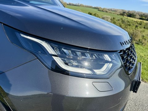 Land Rover Discovery TD6 HSE LUXURY 7