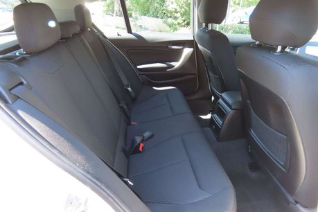 BMW 1 Series 1.5 116d SE Business Euro 6 (s/s) 5dr 10