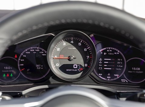 Porsche Cayenne S 20