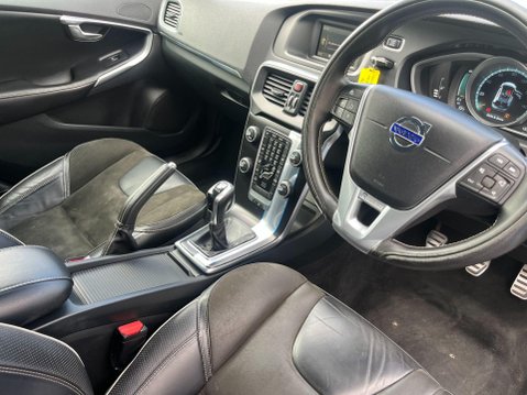 Volvo V40 2.0 D2 R-Design Euro 6 (s/s) 5dr 6
