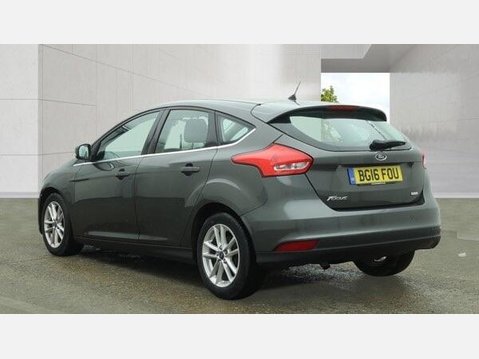 Ford Focus 1.0T EcoBoost Zetec Euro 6 (s/s) 5dr 5
