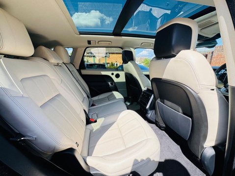 Land Rover Range Rover Sport 2.0 P400e 13.1kWh HSE Dynamic SUV 5dr Petrol Plug-in Hybrid Auto 4WD Euro 6 17