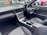 Mercedes-Benz SLC SLC 180 AMG LINE 10