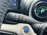 Toyota Yaris EXCEL FHEV 32