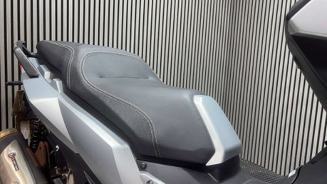 Lexmoto Nexus 2023 17K 1 ONWER LARGE SPORT MAXI SCOOTER 125CC 7