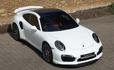 Porsche 911 (991) Turbo S 29