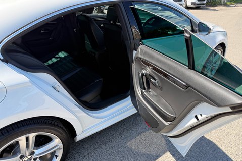 Volkswagen CC R LINE TDI DSG BMT - PANORAMIC SUNROOF - XENONS -ULEZ -DCC -ELECTRIC BLIND 31