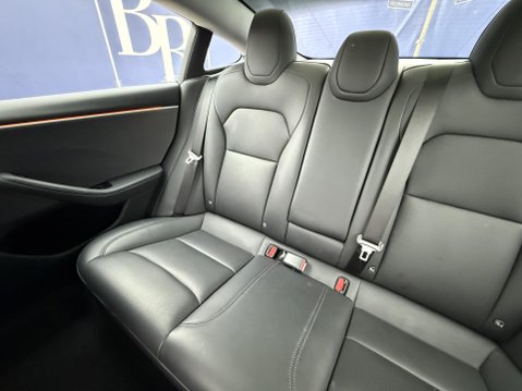 Tesla Model 3 Saloon 4dr Electric Auto RWD (208 ps) 27