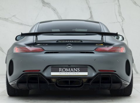 Mercedes-Benz AMG GT R GT R Premium 5