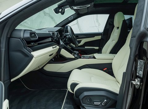 Lamborghini Urus S 17