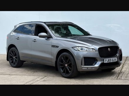Jaguar F-Pace 2.0 F-PACE Chequered Flag AWD D Auto 4WD 5dr