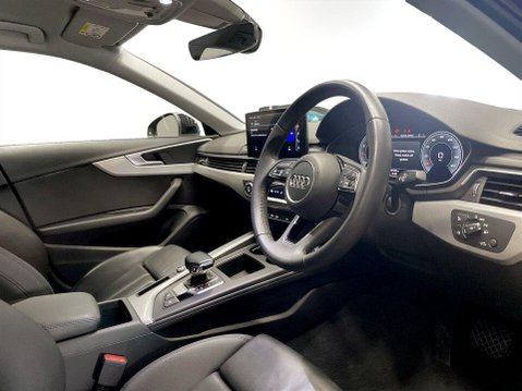 Audi A4 2.0 TFSI 35 Sport Saloon 4dr Petrol S Tronic Euro 6 (s/s) (150 ps) 12