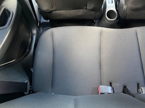 Toyota Aygo X VVT-I EDGE 49