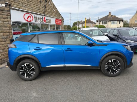 Peugeot 2008 PURETECH S/S ALLURE PREMIUM 9