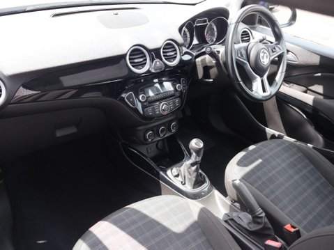 Vauxhall Adam 1.2i GLAM Euro 6 3dr 11
