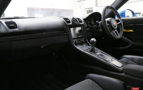 Porsche Cayman GT4 - One Owner - Full Porsche Service History 5