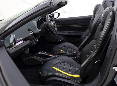 Ferrari 488 Spider 14