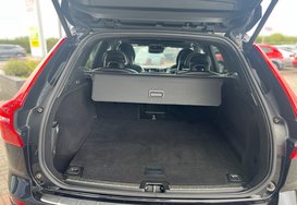 Volvo XC60 T5 R-DESIGN AWD PETROL AUTO 35
