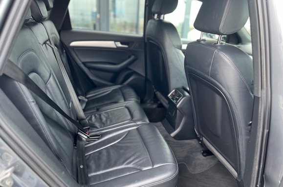 Audi Q5 2.0 TDI QUATTRO S LINE PLUS 27
