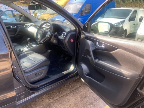 Nissan Qashqai 1.6 dCi Tekna SUV 5dr Diesel Manual 2WD Euro 6 (s/s) (130 ps) 20