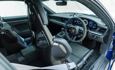 Porsche 911 GT3 (992) 7