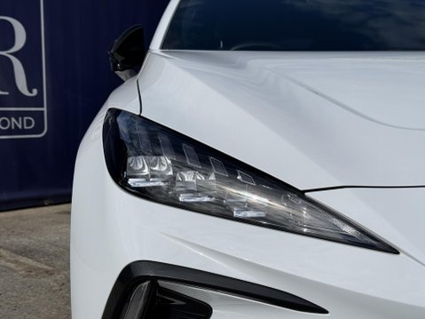 MG MG4 64kWh Trophy Long Range Hatchback 5dr Electric Auto (203 ps) 12