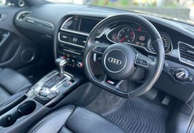 Audi A4 3.0 TDI QUATTRO BLACK EDITION AUTO 18