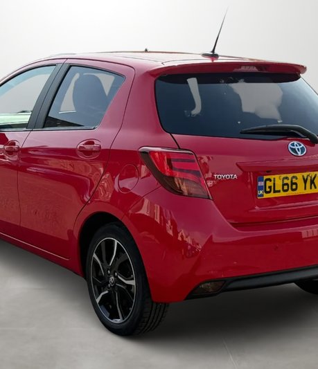 Toyota Yaris 1.5 Hybrid Design 5dr CVT [Nav]