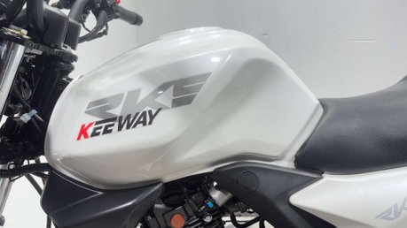Keeway RKS 2018 4K PROJECT BIKE LEARNER BIKE SPARES OR REPAIR 125CC 8