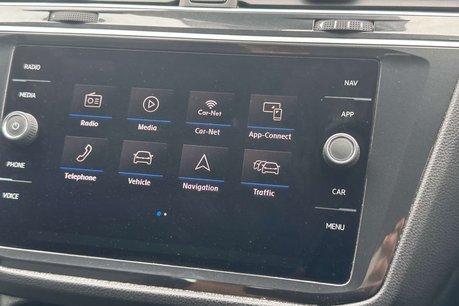 Volkswagen Tiguan 2.0 TDI R-Line SUV 5dr Diesel Manual Euro 6 (s/s) (150 ps) 56