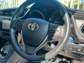 Toyota Auris VVT-I ICON TECH TOURING SPORTS 37
