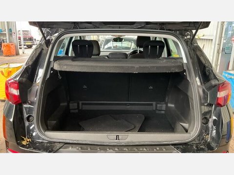Vauxhall Grandland X 1.2 Turbo SE Euro 6 (s/s) 5dr 10