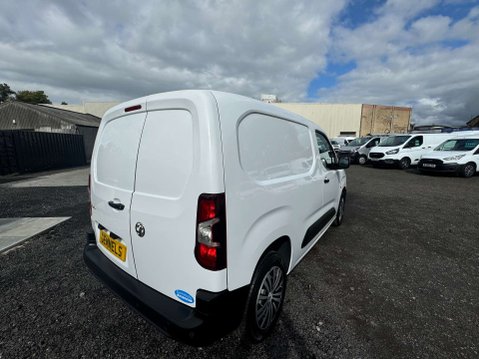 Vauxhall Combo 1.5 Combo 2300 Prime Turbo D S/S 9