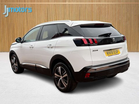 Peugeot 3008 1.2 PureTech Allure SUV 5dr Petrol Manual Euro 6 (s/s) (130 ps) 18