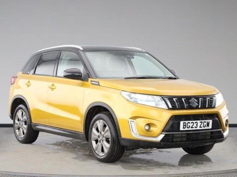Suzuki Vitara SZ-T BOOSTERJET MHEV 1