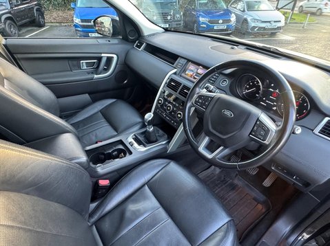 Land Rover Discovery Sport TD4 HSE 13