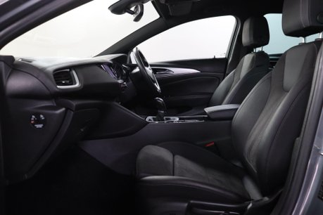 Vauxhall Insignia ULTIMATE NAV 42