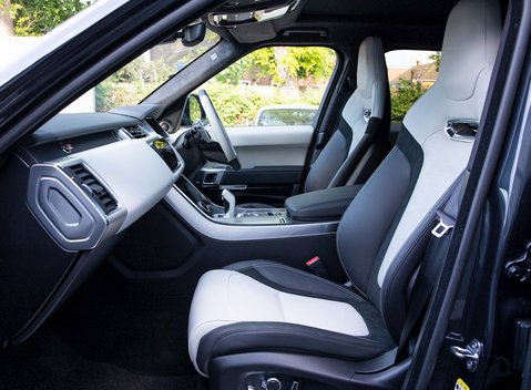 Land Rover Range Rover Sport 5.0 SVR 16