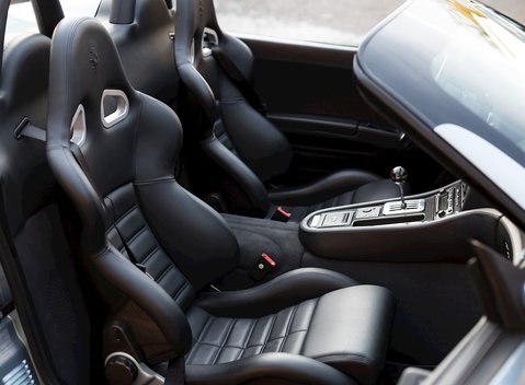 Ferrari 550 Barchetta Pininfarina 14