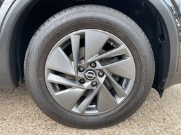 Nissan Qashqai 1.3 Qashqai Acenta Premium DiG-T MHEV 5dr 14