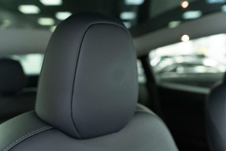 Tesla Model Y ModeL Y Performance AWD 4WD 5dr 23