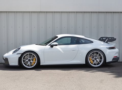 Porsche 911 (992) GT3 2