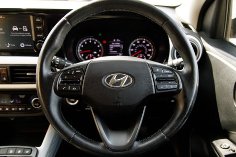 Hyundai i10 MPI PREMIUM 20